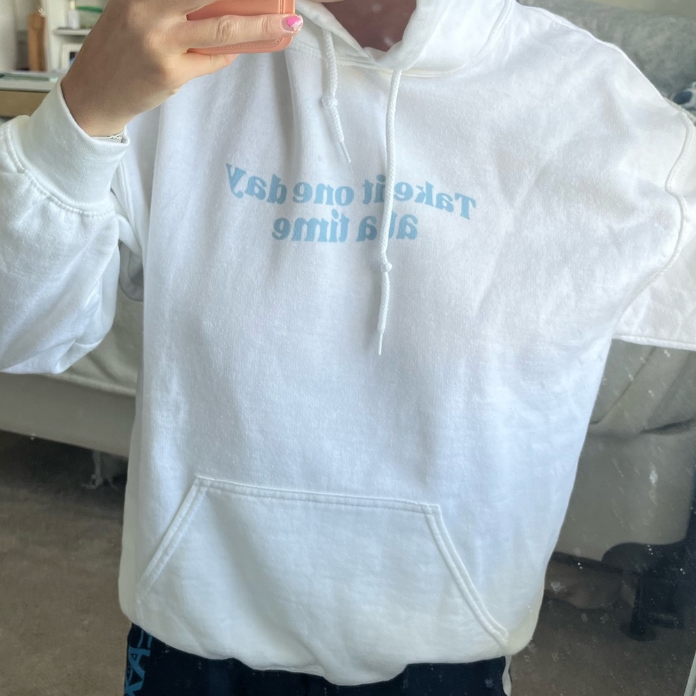 Happy Sweatshirt Customized - Picture 4 of 6